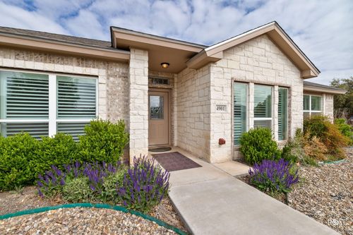 4901 Red Oak Ln, San Angelo, TX, 76904-4607 | Card Image
