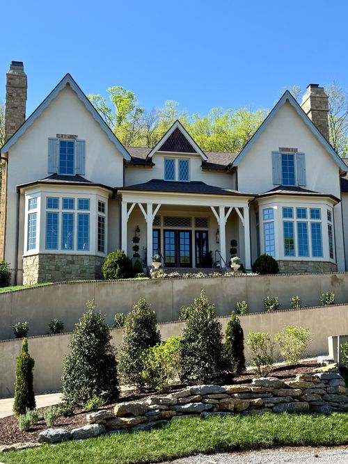 391 The Lady Of The Lake Ln, Franklin, TN, 37067-6494 | Card Image