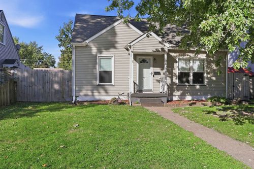 2630 Davie St, Davenport, IA, 52804-1605 | Card Image
