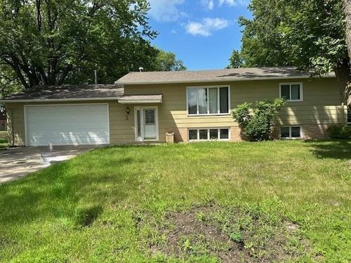 5 Century Ave Se, Hutchinson, MN, 55350-3156 | Card Image