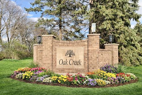 35 Oak Creek Dr, Yorkville, IL, 60560-9779 | Card Image