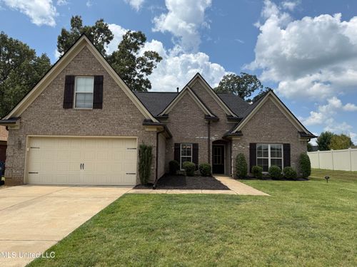 7497 Redberry Dr, Horn Lake, MS, 38637-9507 | Card Image