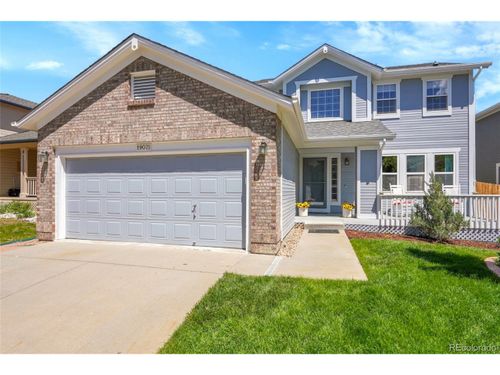 19075 E Grand Cir, Aurora, CO, 80015-4941 | Card Image