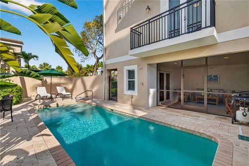 4-552 11th Ave S, Naples, FL, 34102-7197 | Card Image