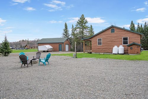 997 Back Lake Road, Pittsburg, NH, 03592 | Card Image