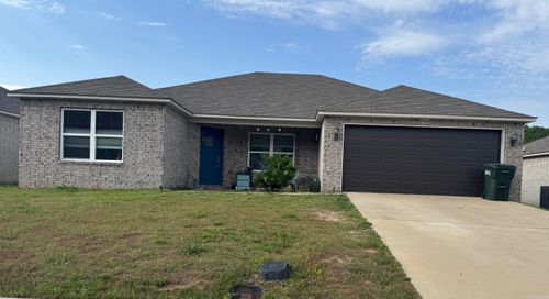 1060 Okeefe Ave, Conway, AR, 72032-8633 | Card Image