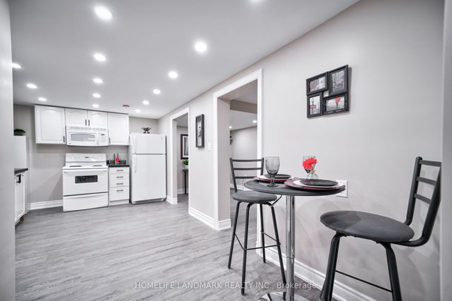 720 Emerson Ave, House other with 5 bedrooms, 2 bathrooms and 4 parking in Oshawa ON | Image 35