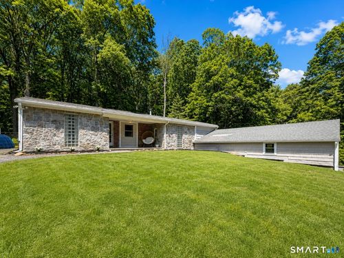 22 Circle Dr, Ashford, CT, 06278-1905 | Card Image