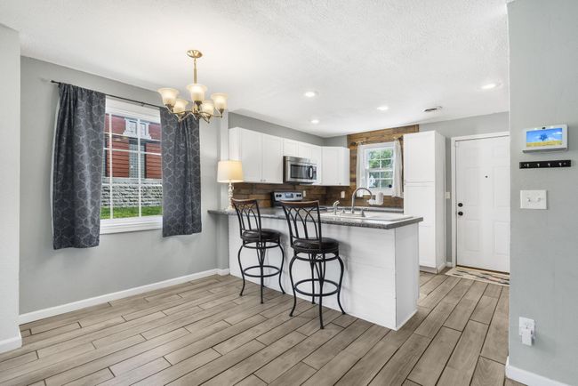 Kitchen/Dining | Image 13