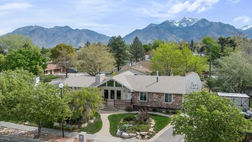 8691 S 1185 E, Sandy, UT, 84094-1960 | Card Image