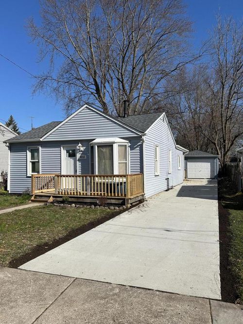 4212 Republic Avenue, RACINE, WI, 53406 | Card Image