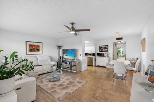 4048-4048 Rexford C, Boca Raton, FL, 33434-4504 | Card Image