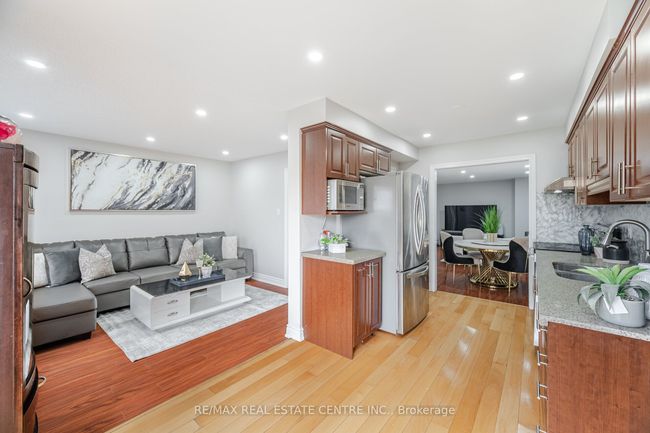 27 Woodsend Run, House attached with 3 bedrooms, 3 bathrooms and 2 parking in Brampton ON | Image 13