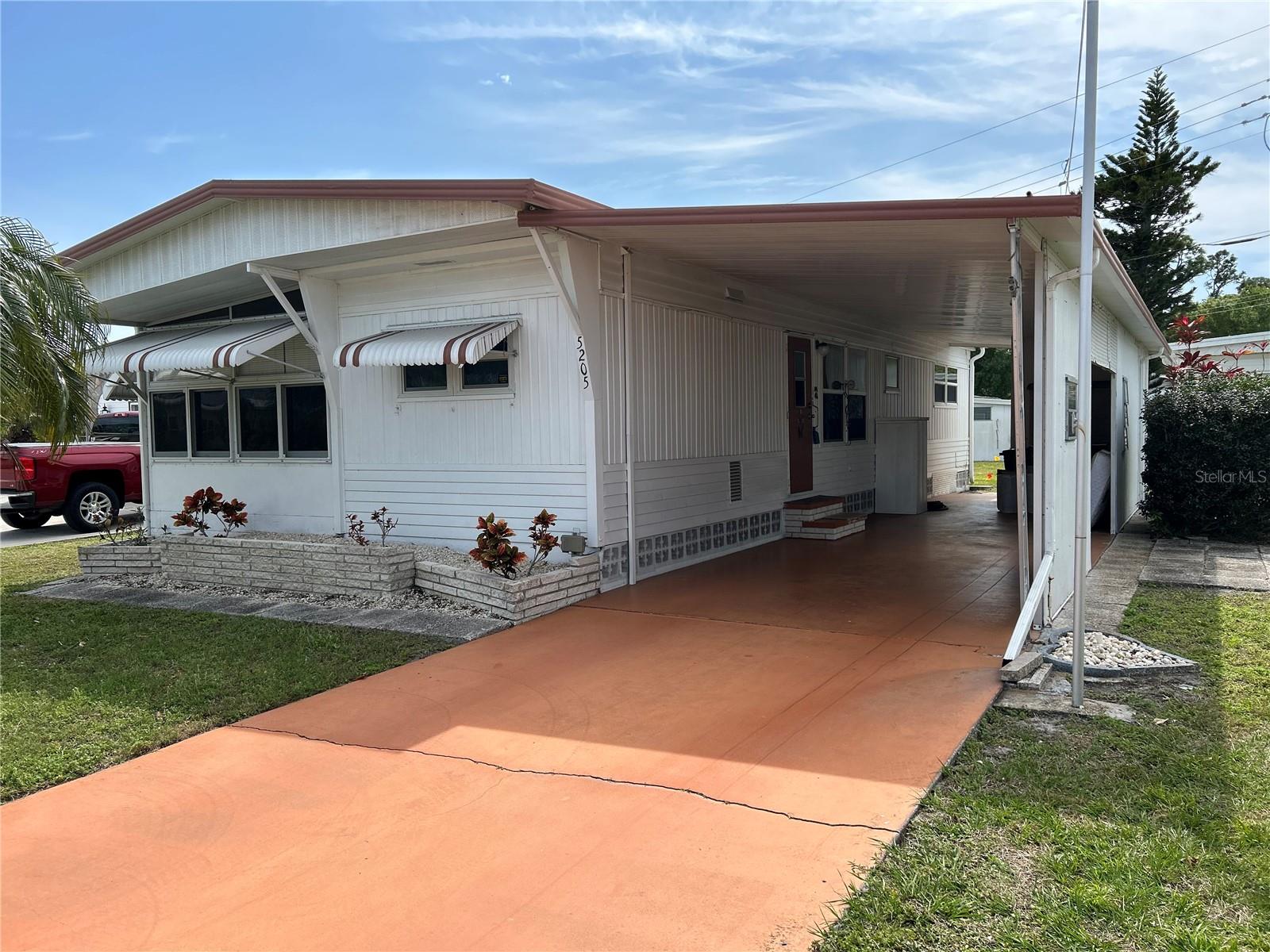 Pebble Beach Ave, Sarasota, FL 34234