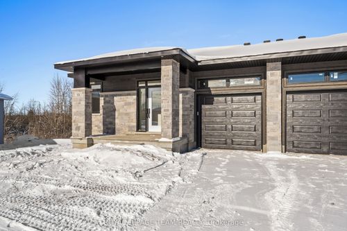 2-1104 Moore Street, Brockville, ON, K6V0H2 | Card Image