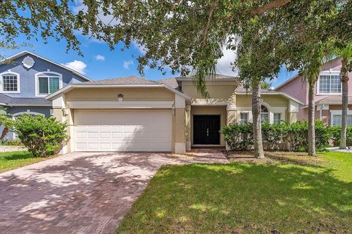 11635 Deer Path Way, ORLANDO, FL, 32832-7050 | Card Image
