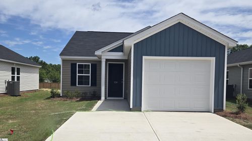 134 Cloverdale Dr, Spartanburg, SC, 29316-6029 | Card Image