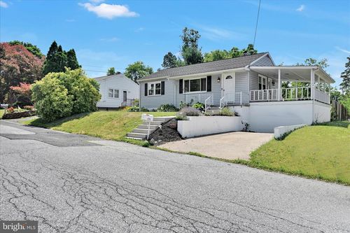 4703 Clarendon St, HARRISBURG, PA, 17109-5236 | Card Image