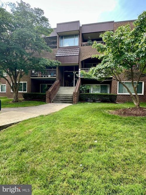 apt-164-426 Girard St, GAITHERSBURG, MD, 20877-3325 | Card Image