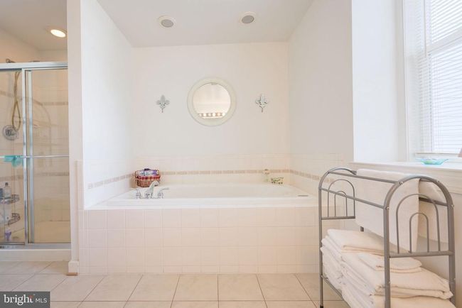 8182 Cobble Pond Way, Townhouse with 4 bedrooms, 3 bathrooms and null parking in MANASSAS VA | Image 32