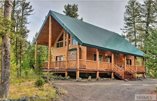 4088 Sagehen Dr, Island Park, ID, 83429-1213 | Card Image