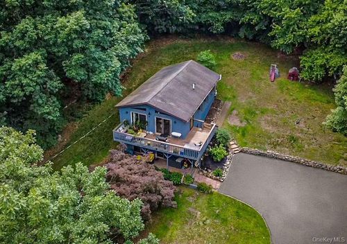 20 Ernst Rd, Cortlandt Mnr, NY, 10567-1157 | Card Image