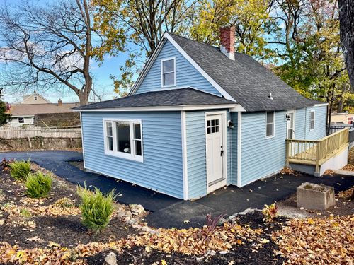 38 Chauncey St, West Haven, CT, 06516-1535 | Card Image