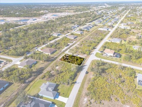 9243 Waldrep St, PORT CHARLOTTE, FL, 33981-2913 | Card Image