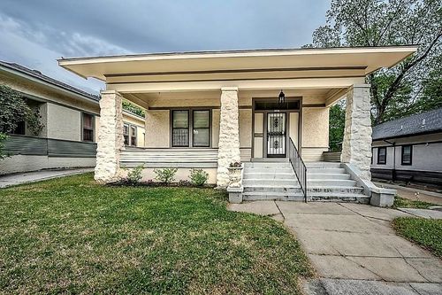 1930 Walker Ave, Memphis, TN, 38104-5635 | Card Image