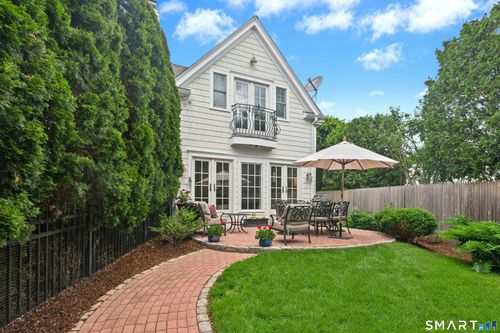 36 Mortimer St, New Canaan, CT, 06840-6220 | Card Image