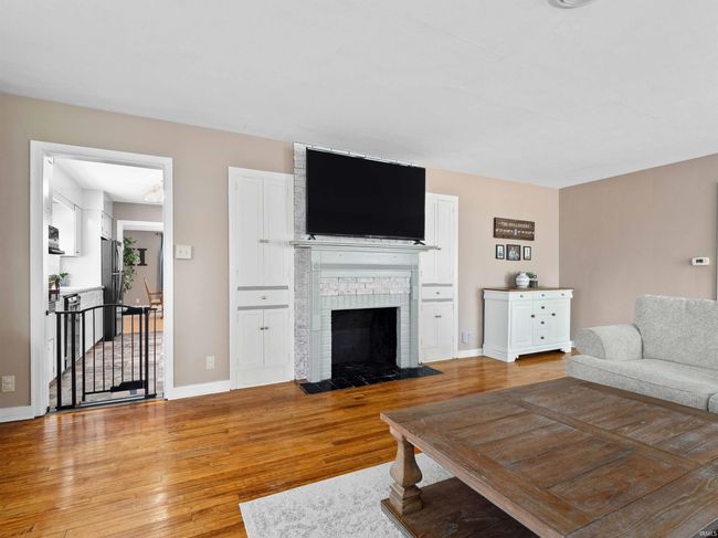 1324 Poplar St, House other with 3 bedrooms, 2 bathrooms and null parking in Huntington IN | Image 6