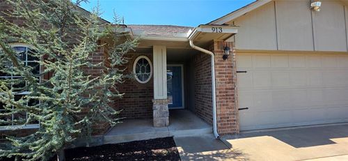 913 Desert Trl, Yukon, OK, 73099-6813 | Card Image