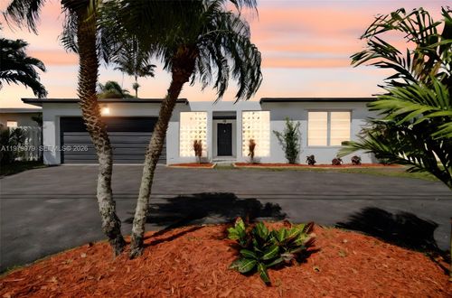 9241 Sunset Strip, Sunrise, FL, 33322 | Card Image
