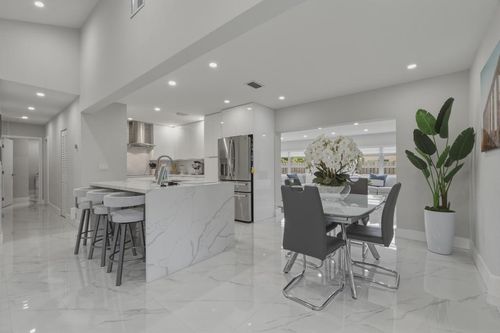 11120 Nw 27th Pl, Sunrise, FL, 33322-1817 | Card Image