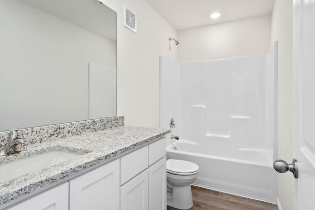 18741 Edison St Nw, House other with 3 bedrooms, 2 bathrooms and null parking in Elk River MN | Image 14