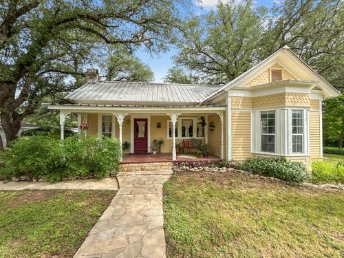 303 E Mclain, Iredell, TX, 76649-4762 | Card Image