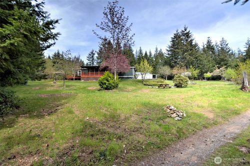 4080 W Shelton Matlock Rd, Shelton, WA, 98584-8979 | Card Image