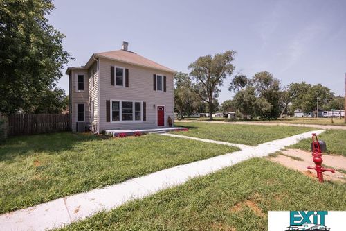 1212 Walnut Street, Wood River, NE, 68883 | Card Image