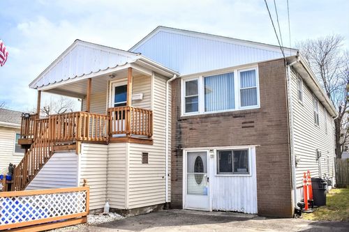 34 F St, Hull, MA, 02045-1829 | Card Image