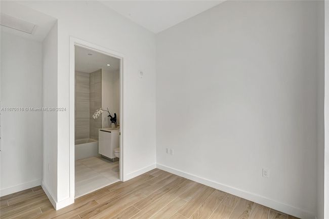 APT-1409 - 2655 S Bayshore Dr, Condo with 2 bedrooms, 3 bathrooms and null parking in Coconut Grove FL | Image 29