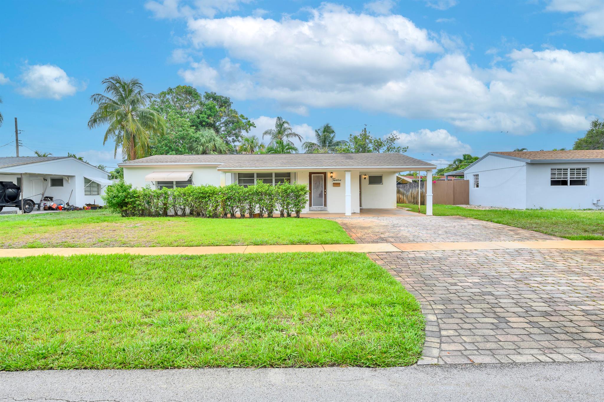 13th St, Deerfield Beach, FL 33441