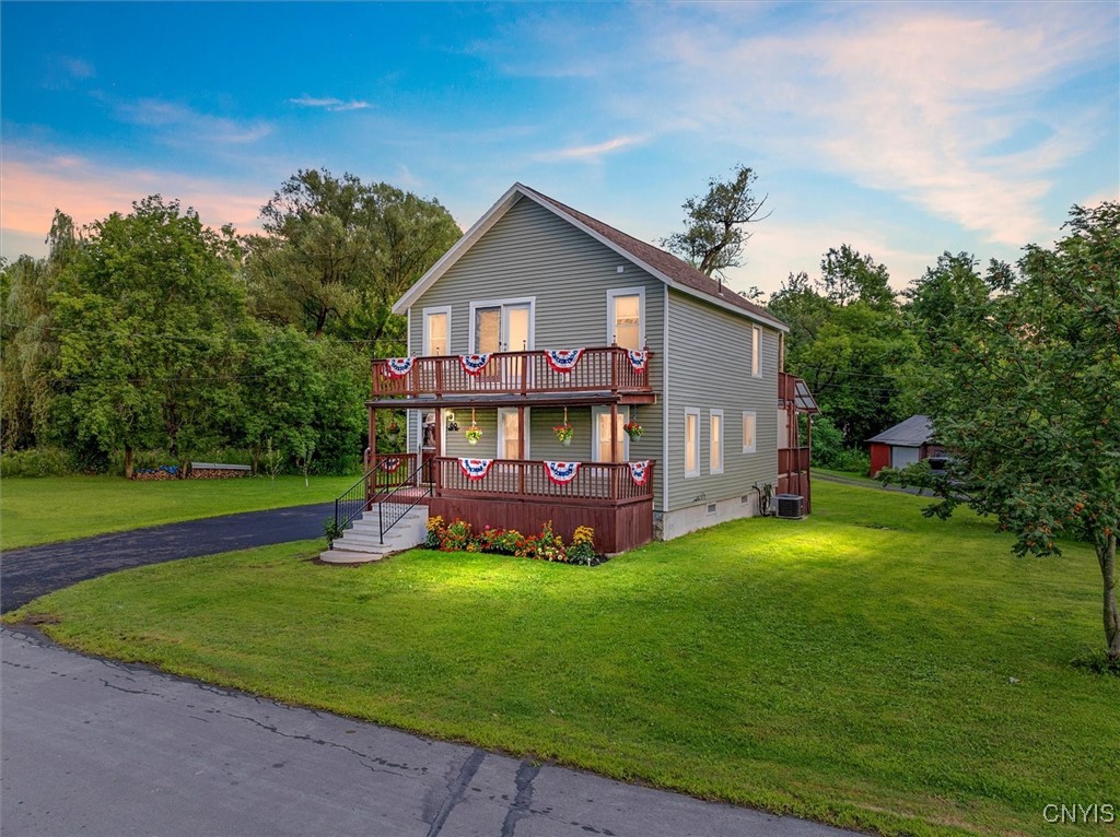 Pratt Ave, Clark Mills, NY 13321