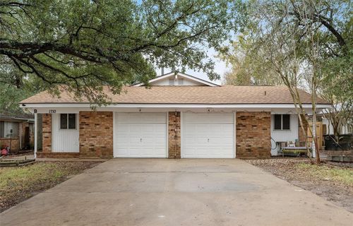 1710 Lawyer St, College Station, TX, 77840-4381 | Card Image