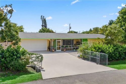 2248 Ephraim Ave, Fort Myers, FL, 33907-4221 | Card Image