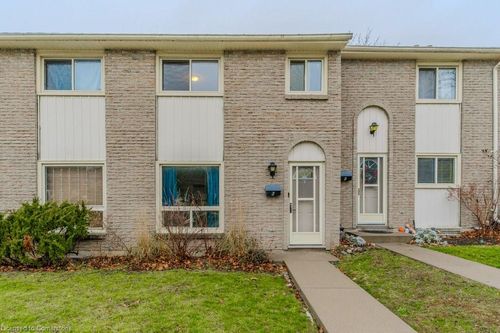 2-165 Green Valley Dr, Kitchener, ON, N2P1K3 | Card Image