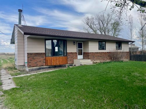 129 Main Ave Nw, Glenwood, AB, T0K2R0 | Card Image