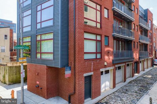 apt-3f-138 N Front St, PHILADELPHIA, PA, 19106-2036 | Card Image