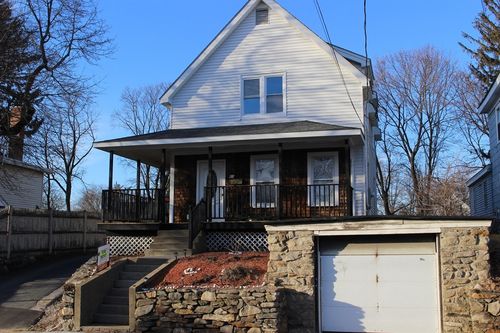 61 Lincoln St, Marlborough, MA, 01752-2370 | Card Image