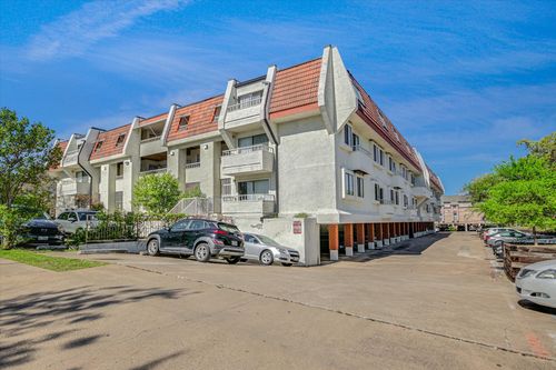 apt-112-3115 Helms St, Austin, TX, 78705-3050 | Card Image