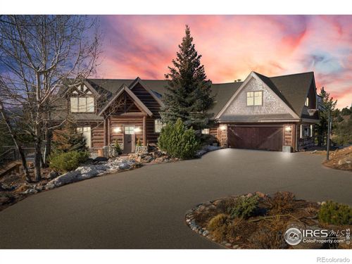 2101 Bison Dr, Boulder, CO, 80302-9527 | Card Image
